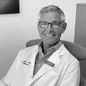 Profilbilde av plastikkirurg Tom Inge Ørner