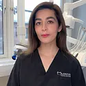 Profilbilde av tannlege Rozlen Afsar Khan