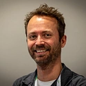 Profilbilde av sykepleier og tannlege Rune Denstad